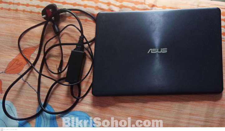 ASUS